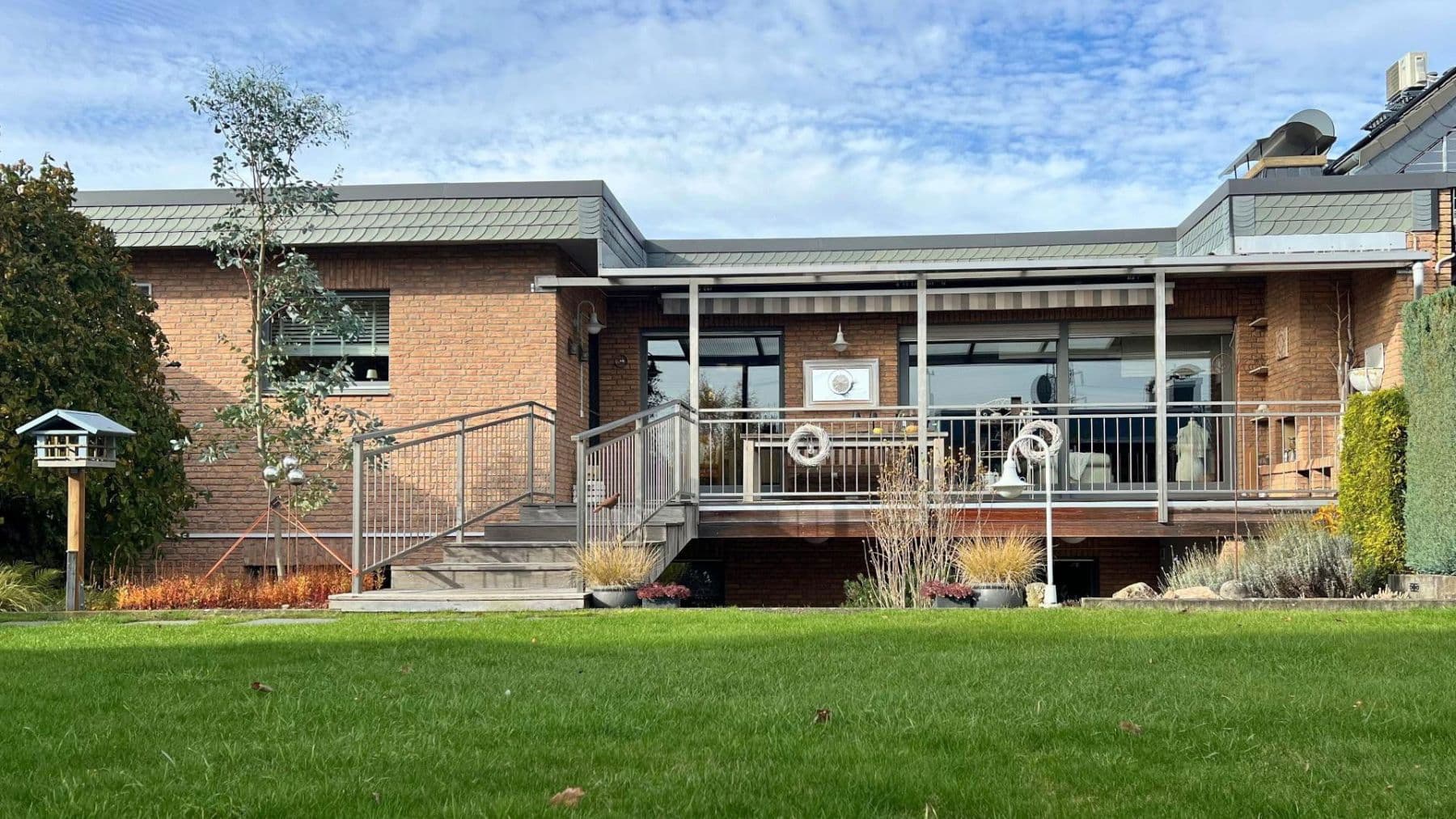 Prodej domu 326 m², pozemek 473 m², Erftstadt, Severní Porýní-Vestfálsko Prodej domu 326 m², pozemek 473 m², Erftstadt, Severní Porýní-Vestfálsko