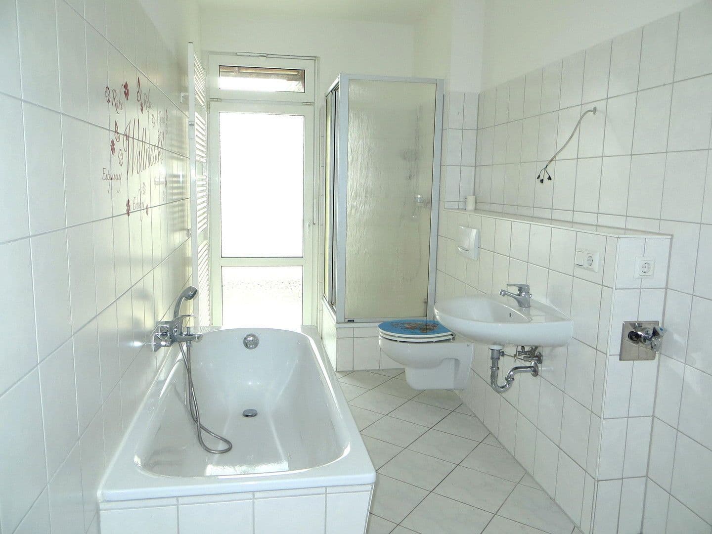 Pronájem bytu 3+1 87 m², August-Knauer-Str. 1, Leipzig, Sasko Pronájem bytu 3+1 87 m², August-Knauer-Str. 1, Leipzig, Sasko