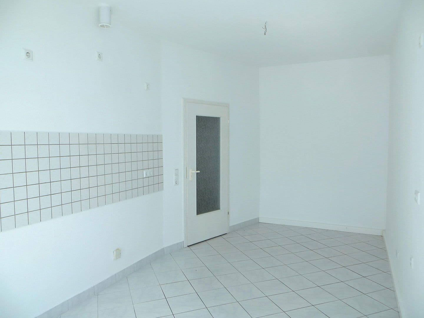 Pronájem bytu 3+1 87 m², August-Knauer-Str. 1, Leipzig, Sasko Pronájem bytu 3+1 87 m², August-Knauer-Str. 1, Leipzig, Sasko