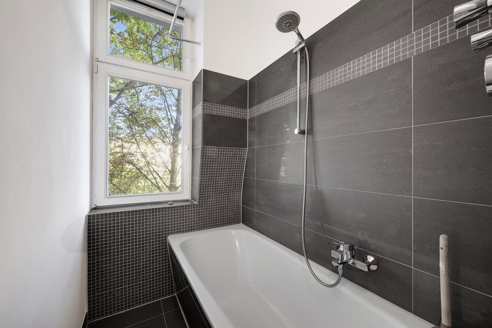 Prodej bytu 3+1 101 m², Berlin, Berlín Prodej bytu 3+1 101 m², Berlin, Berlín