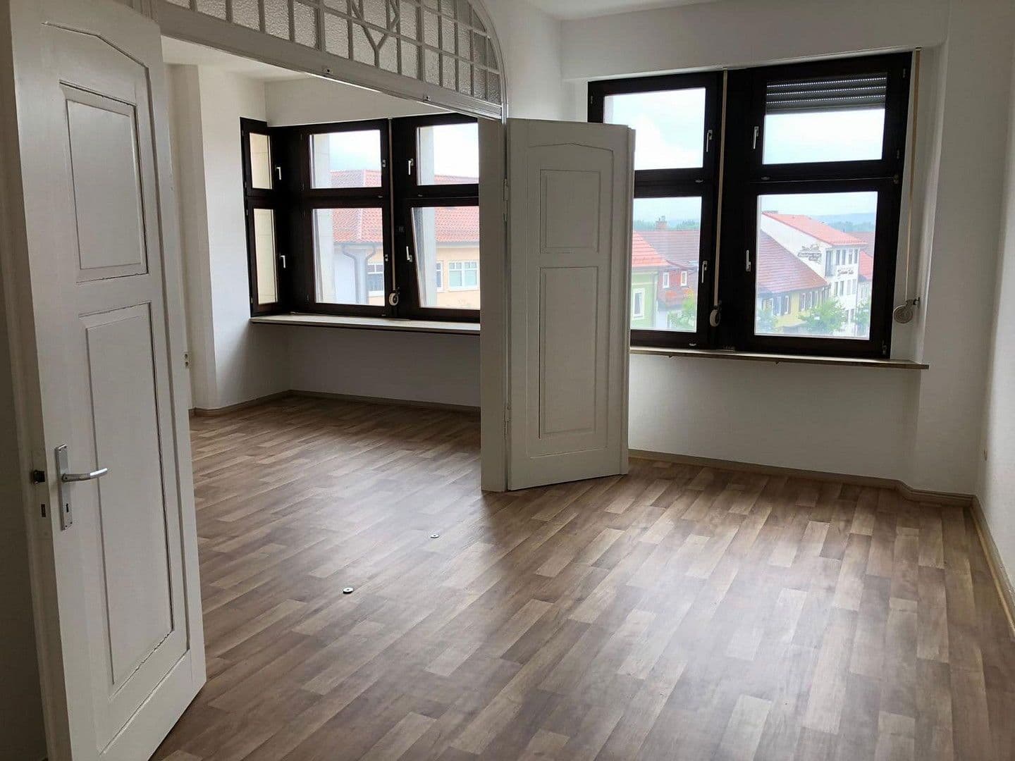 Prodej domu 490 m², pozemek 400 m², Markt 2, Bad Rodach, Bavorsko Prodej domu 490 m², pozemek 400 m², Markt 2, Bad Rodach, Bavorsko