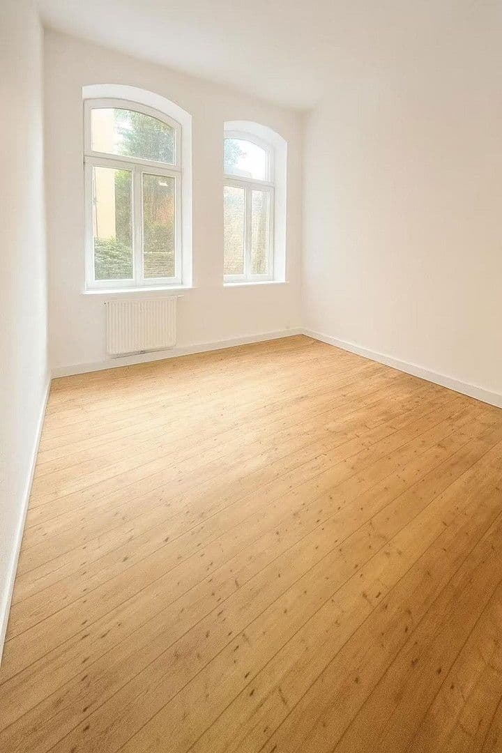 Pronájem bytu 3+1 74 m², Paracelsusstraße 2c, Halle (Saale), Sasko-Anhaltsko Pronájem bytu 3+1 74 m², Paracelsusstraße 2c, Halle (Saale), Sasko-Anhaltsko