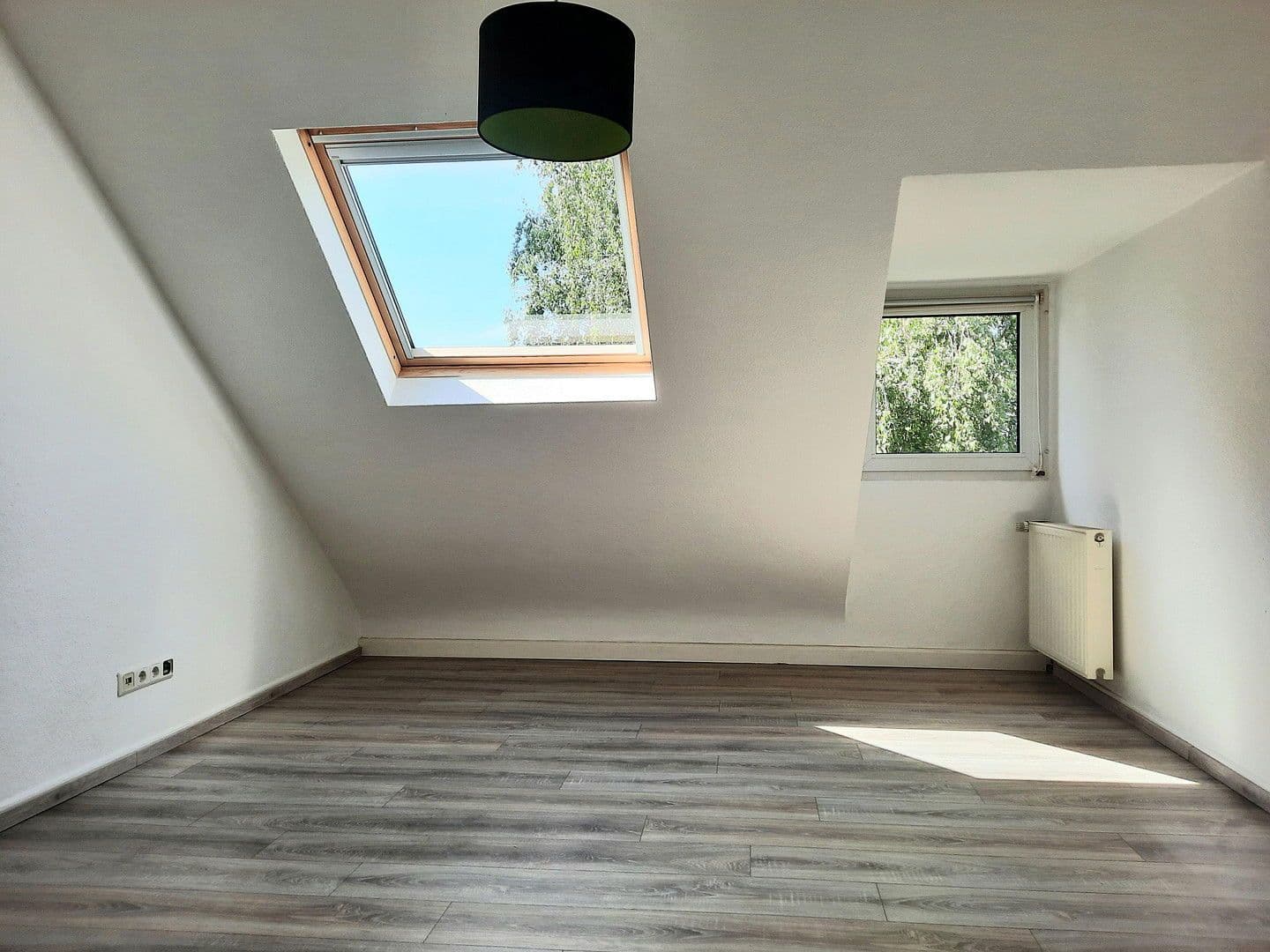 Pronájem bytu 3+1 83 m², Meerbusch, Severní Porýní-Vestfálsko Pronájem bytu 3+1 83 m², Meerbusch, Severní Porýní-Vestfálsko
