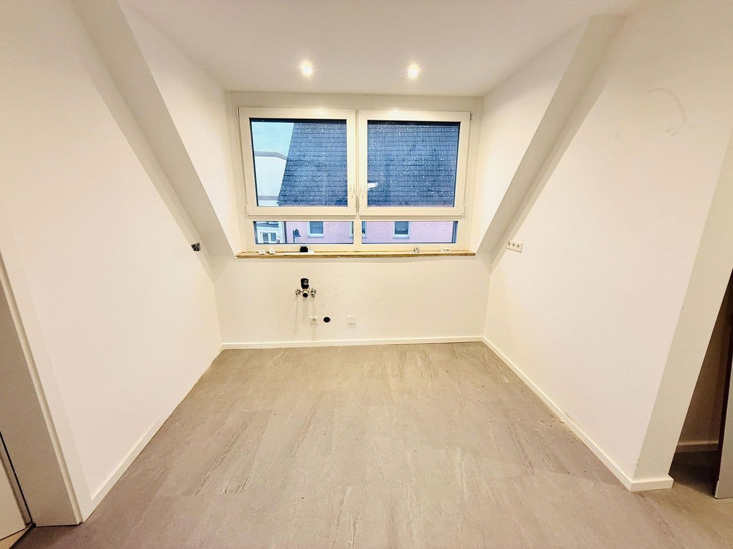 Pronájem bytu 3+1 86 m², Windsbach, Bavorsko Pronájem bytu 3+1 86 m², Windsbach, Bavorsko