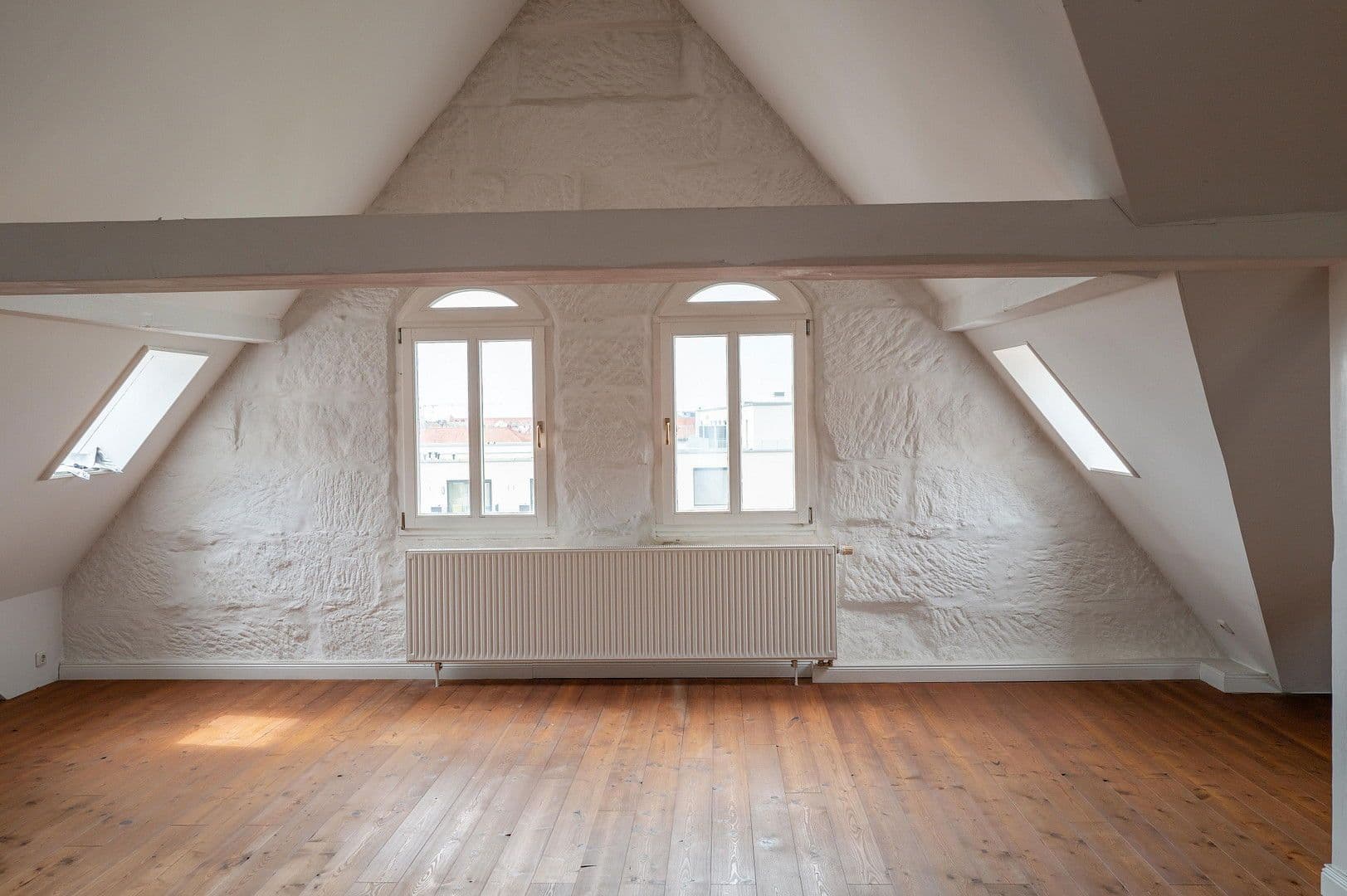 Prodej bytu 5+1 191 m², Hornschuchpromenade 30, Fürth, Bavorsko Prodej bytu 5+1 191 m², Hornschuchpromenade 30, Fürth, Bavorsko