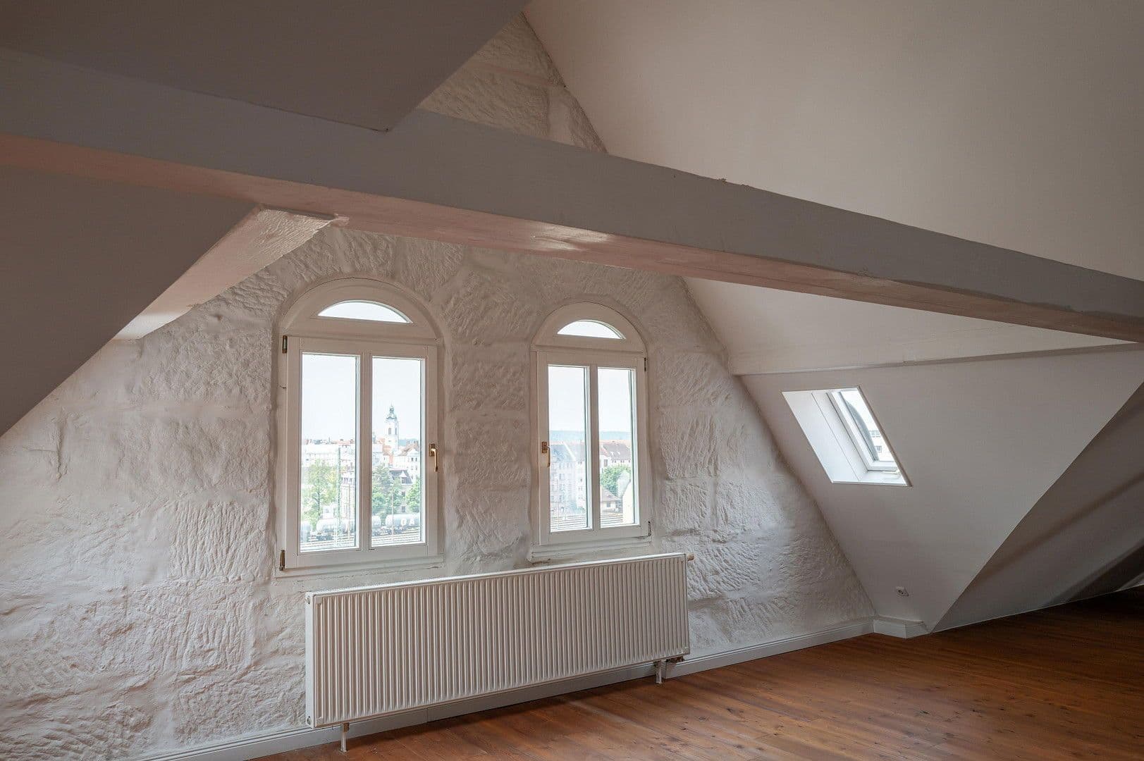 Prodej bytu 5+1 191 m², Hornschuchpromenade 30, Fürth, Bavorsko Prodej bytu 5+1 191 m², Hornschuchpromenade 30, Fürth, Bavorsko