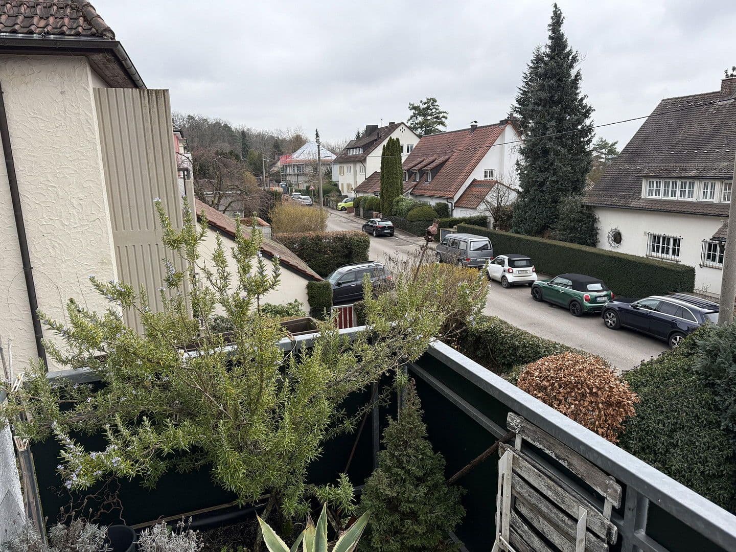 Pronájem bytu 3+1 60 m², Eibenweg 7, Stuttgart, Bádensko-Württembersko Pronájem bytu 3+1 60 m², Eibenweg 7, Stuttgart, Bádensko-Württembersko