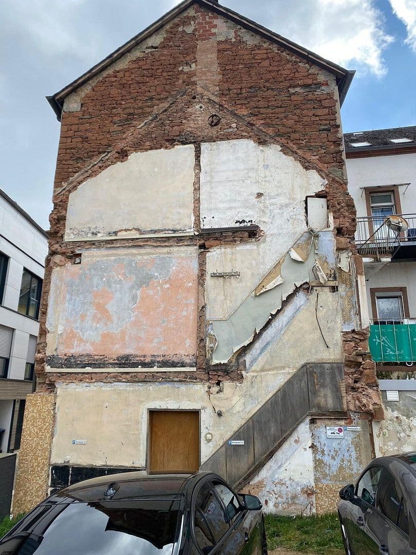 Prodej domu 105 m², pozemek 45 m², Wittlich, Porýní-Falc Prodej domu 105 m², pozemek 45 m², Wittlich, Porýní-Falc