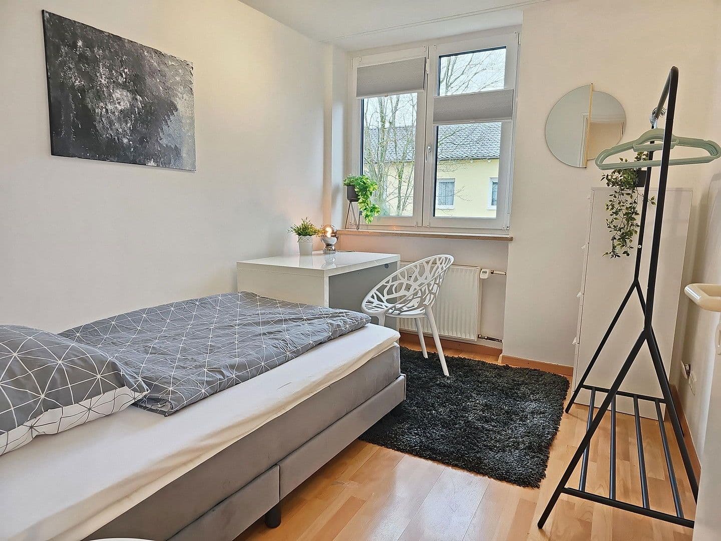 Pronájem bytu 4+1 91 m², Haydnstr. 6, Germering, Bavorsko Pronájem bytu 4+1 91 m², Haydnstr. 6, Germering, Bavorsko