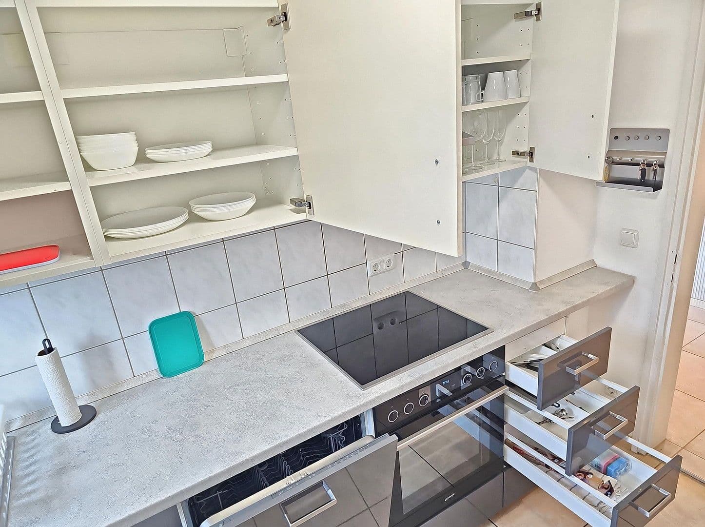 Pronájem bytu 4+1 91 m², Haydnstr. 6, Germering, Bavorsko Pronájem bytu 4+1 91 m², Haydnstr. 6, Germering, Bavorsko