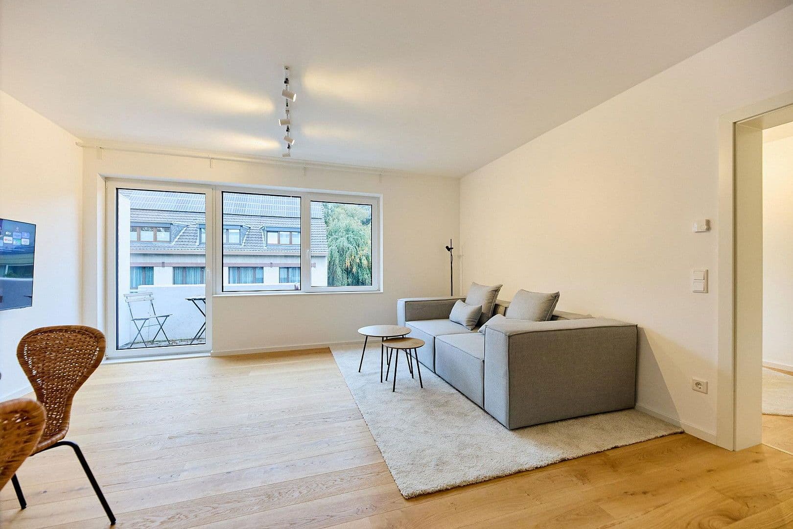 Pronájem bytu 2+1 44 m², Pöhlenweg 35, Düsseldorf, Severní Porýní-Vestfálsko Pronájem bytu 2+1 44 m², Pöhlenweg 35, Düsseldorf, Severní Porýní-Vestfálsko
