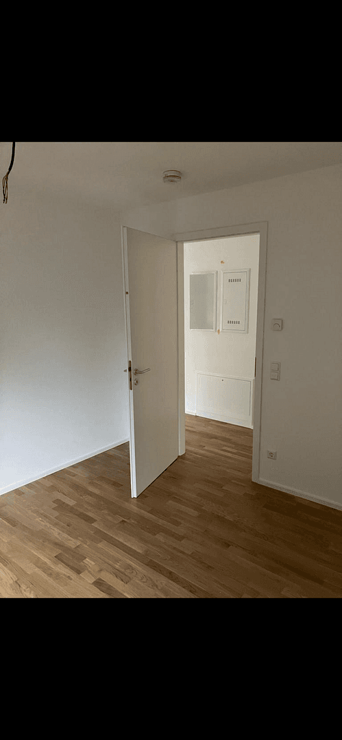 Pronájem bytu 2+1 52 m², Reutlingen, Bádensko-Württembersko Pronájem bytu 2+1 52 m², Reutlingen, Bádensko-Württembersko
