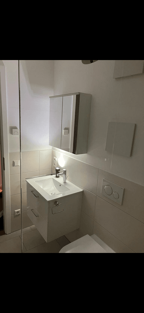 Pronájem bytu 2+1 52 m², Reutlingen, Bádensko-Württembersko Pronájem bytu 2+1 52 m², Reutlingen, Bádensko-Württembersko