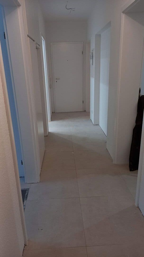 Pronájem bytu 4+1 84 m², Paderborn, Severní Porýní-Vestfálsko Pronájem bytu 4+1 84 m², Paderborn, Severní Porýní-Vestfálsko