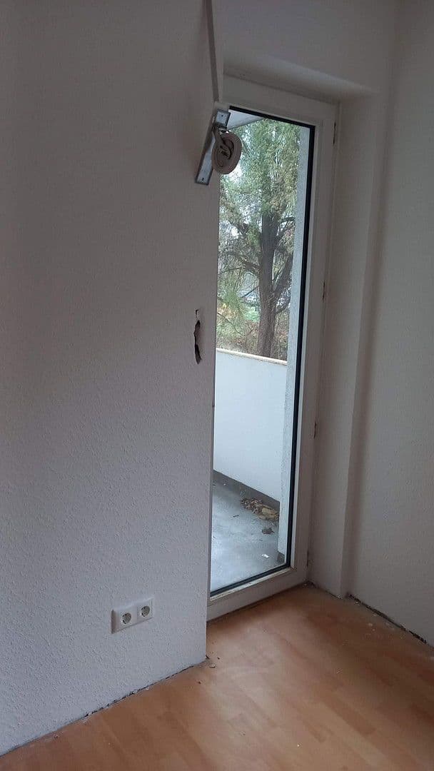 Pronájem bytu 4+1 84 m², Paderborn, Severní Porýní-Vestfálsko Pronájem bytu 4+1 84 m², Paderborn, Severní Porýní-Vestfálsko