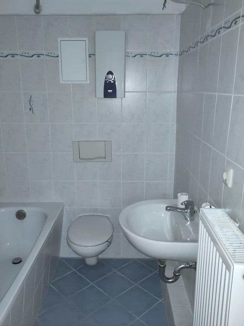 Pronájem bytu 3+1 75 m², Malzhausgasse 6, Grimma, Sasko Pronájem bytu 3+1 75 m², Malzhausgasse 6, Grimma, Sasko