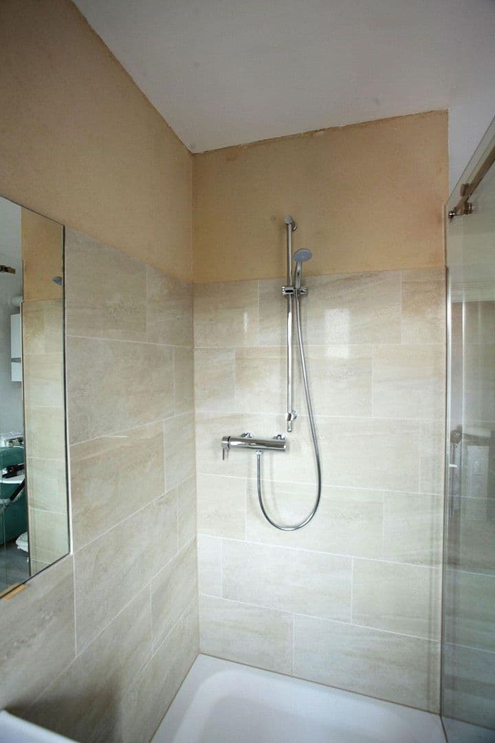 Pronájem bytu 1+1 28 m², Schwabacher Str.84, Nürnberg, Bavorsko Pronájem bytu 1+1 28 m², Schwabacher Str.84, Nürnberg, Bavorsko