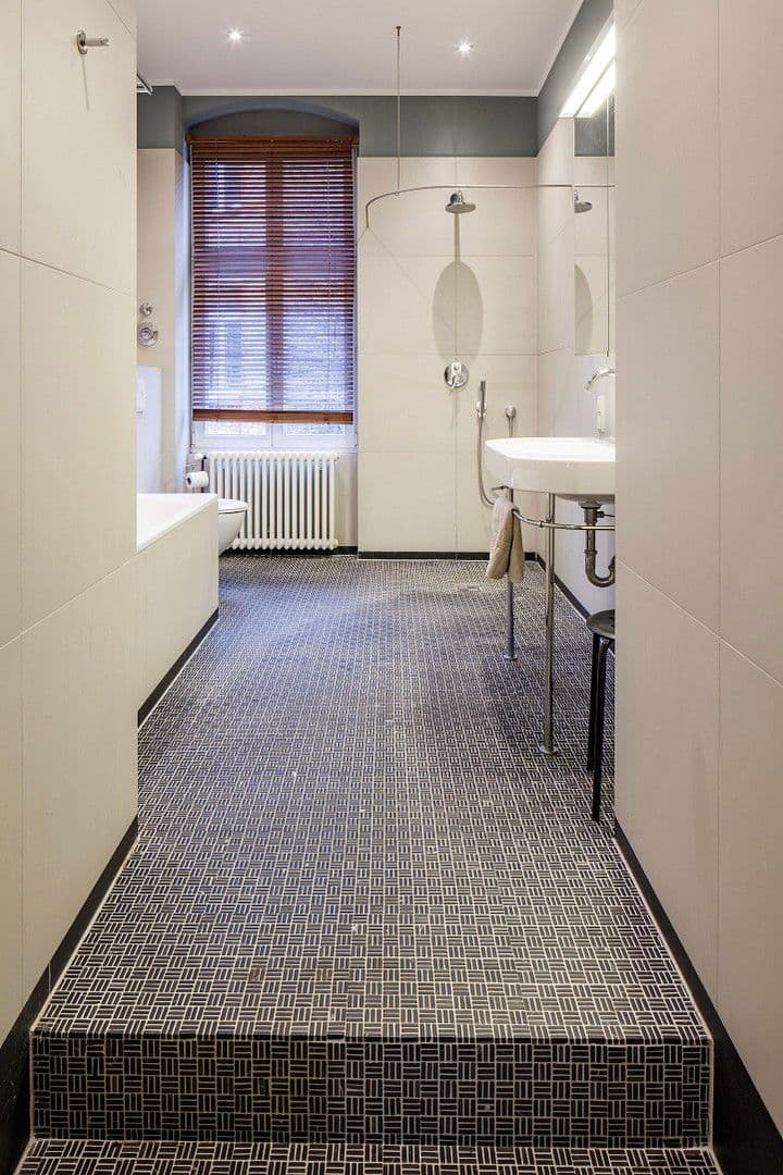 Prodej bytu 3+1 96 m², Berlin, Berlín Prodej bytu 3+1 96 m², Berlin, Berlín