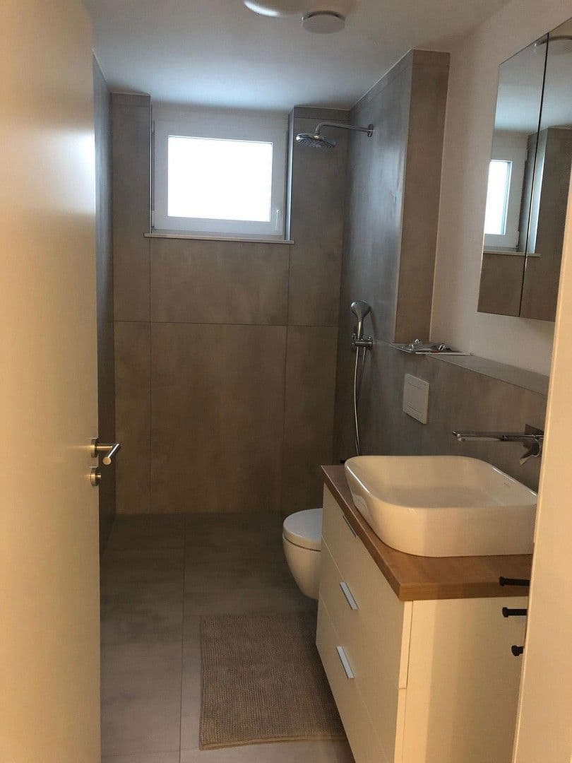 Pronájem bytu 1+1 13 m², Stuttgart, Bádensko-Württembersko Pronájem bytu 1+1 13 m², Stuttgart, Bádensko-Württembersko