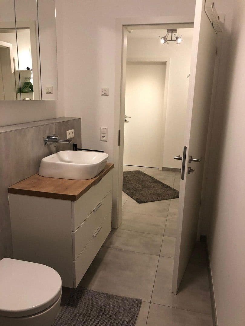 Pronájem bytu 1+1 13 m², Stuttgart, Bádensko-Württembersko Pronájem bytu 1+1 13 m², Stuttgart, Bádensko-Württembersko