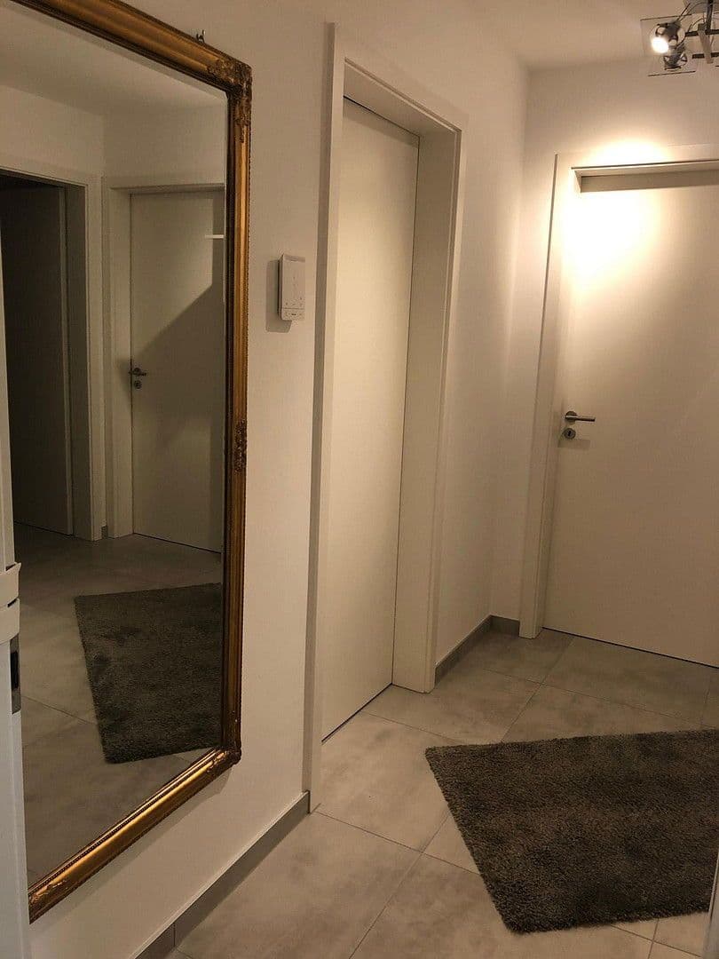 Pronájem bytu 1+1 13 m², Stuttgart, Bádensko-Württembersko Pronájem bytu 1+1 13 m², Stuttgart, Bádensko-Württembersko