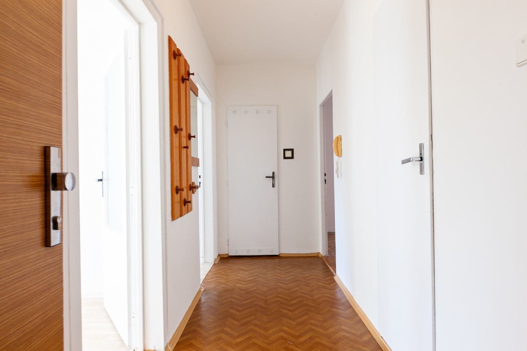 Prodej bytu 3+1 75 m², Trytova, Praha, Praha Prodej bytu 3+1 75 m², Trytova, Praha, Praha