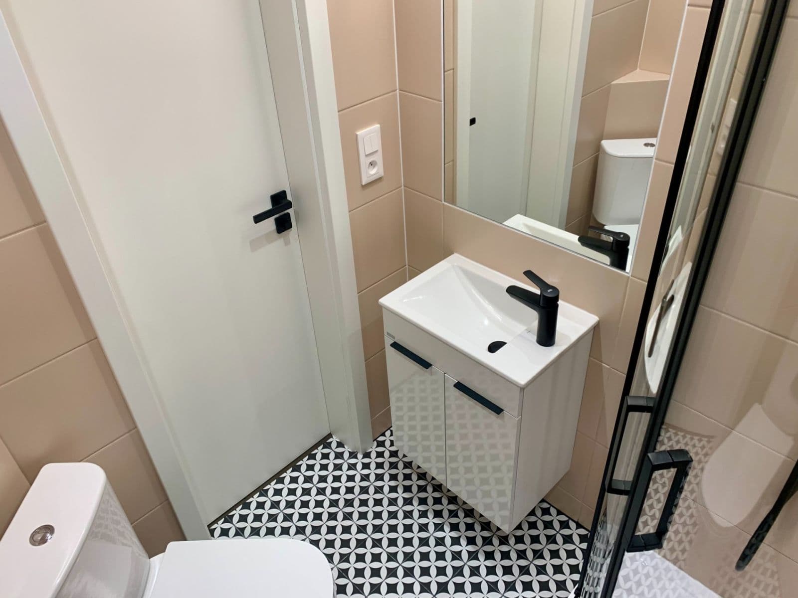 Pronájem bytu 1+kk 24 m², Petra Rezka, Praha, Praha Pronájem bytu 1+kk 24 m², Petra Rezka, Praha, Praha