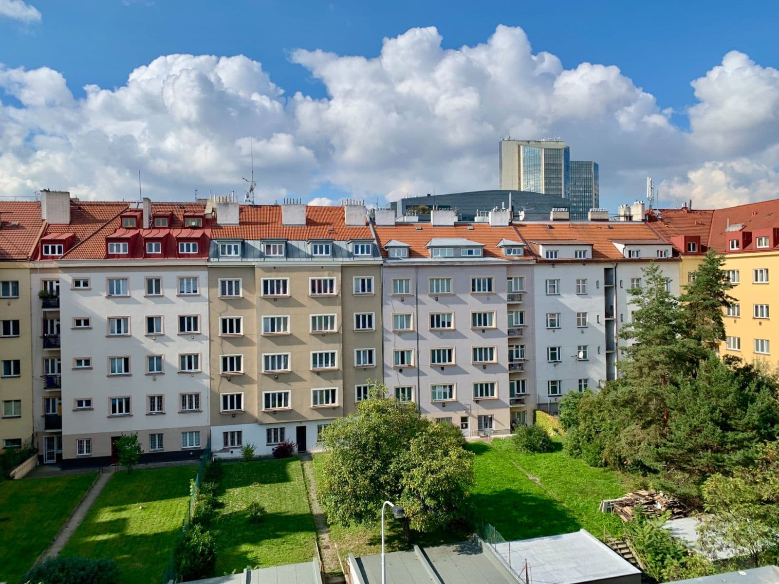 Pronájem bytu 1+kk 24 m², Petra Rezka, Praha, Praha Pronájem bytu 1+kk 24 m², Petra Rezka, Praha, Praha