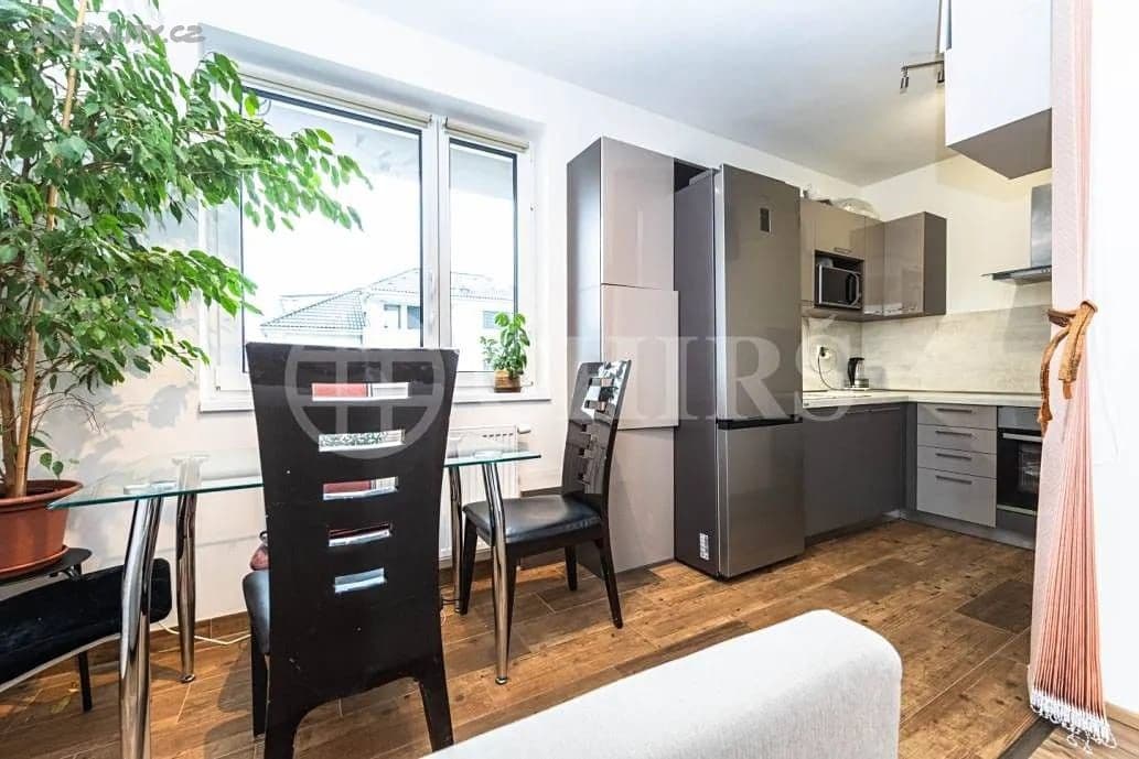 Prodej bytu 2+kk 48 m², Želetická, Praha, Praha Prodej bytu 2+kk 48 m², Želetická, Praha, Praha