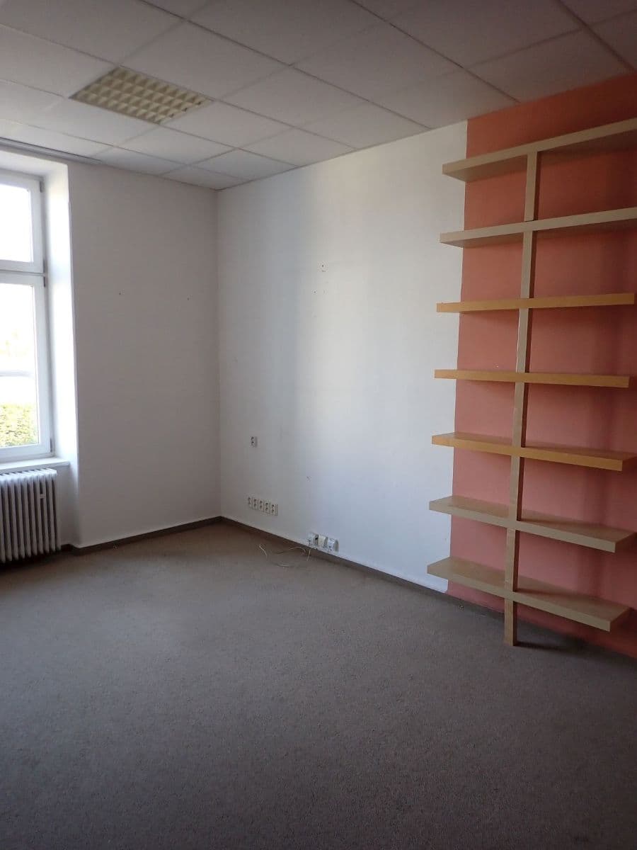 Pronájem kanceláře 44 m², Výstavní, Ostrava, Moravskoslezský kraj Pronájem kanceláře 44 m², Výstavní, Ostrava, Moravskoslezský kraj