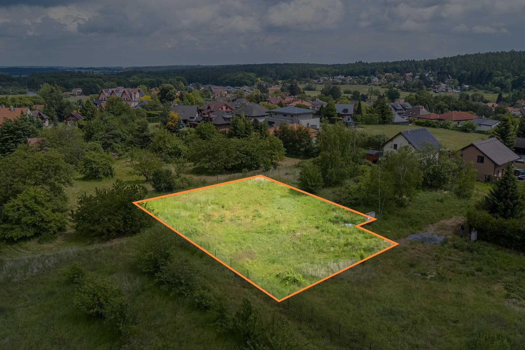 Prodej pozemku 930 m², Na Vyhlídce, Vyžlovka, Středočeský kraj Prodej pozemku 930 m², Na Vyhlídce, Vyžlovka, Středočeský kraj