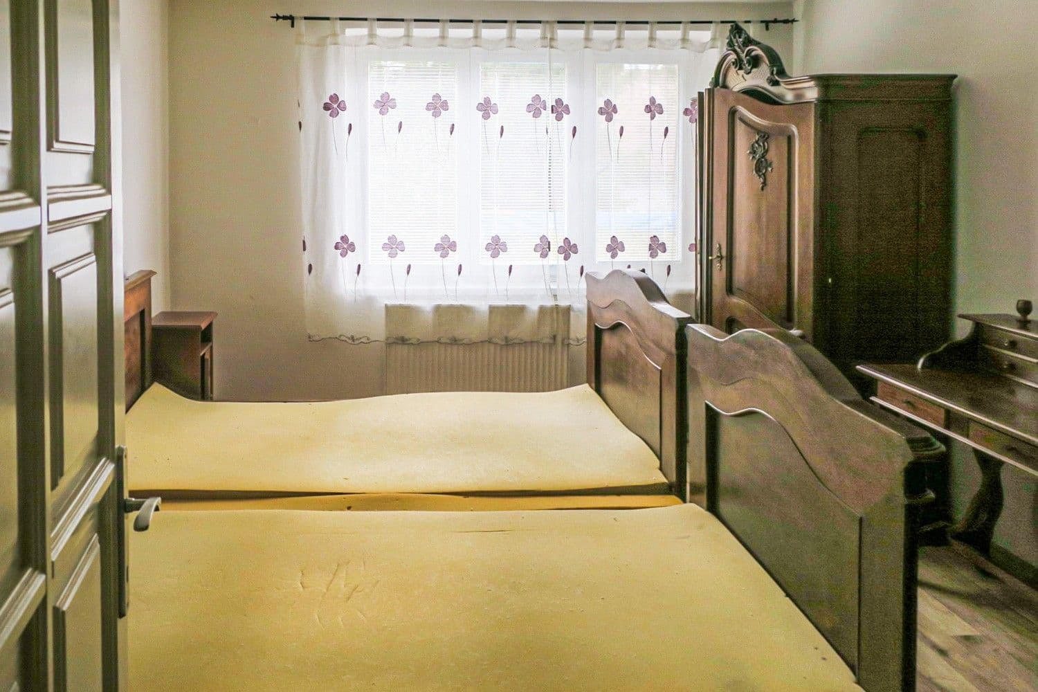 Prodej bytu 3+1 70 m², Kamenný Přívoz, Středočeský kraj Prodej bytu 3+1 70 m², Kamenný Přívoz, Středočeský kraj