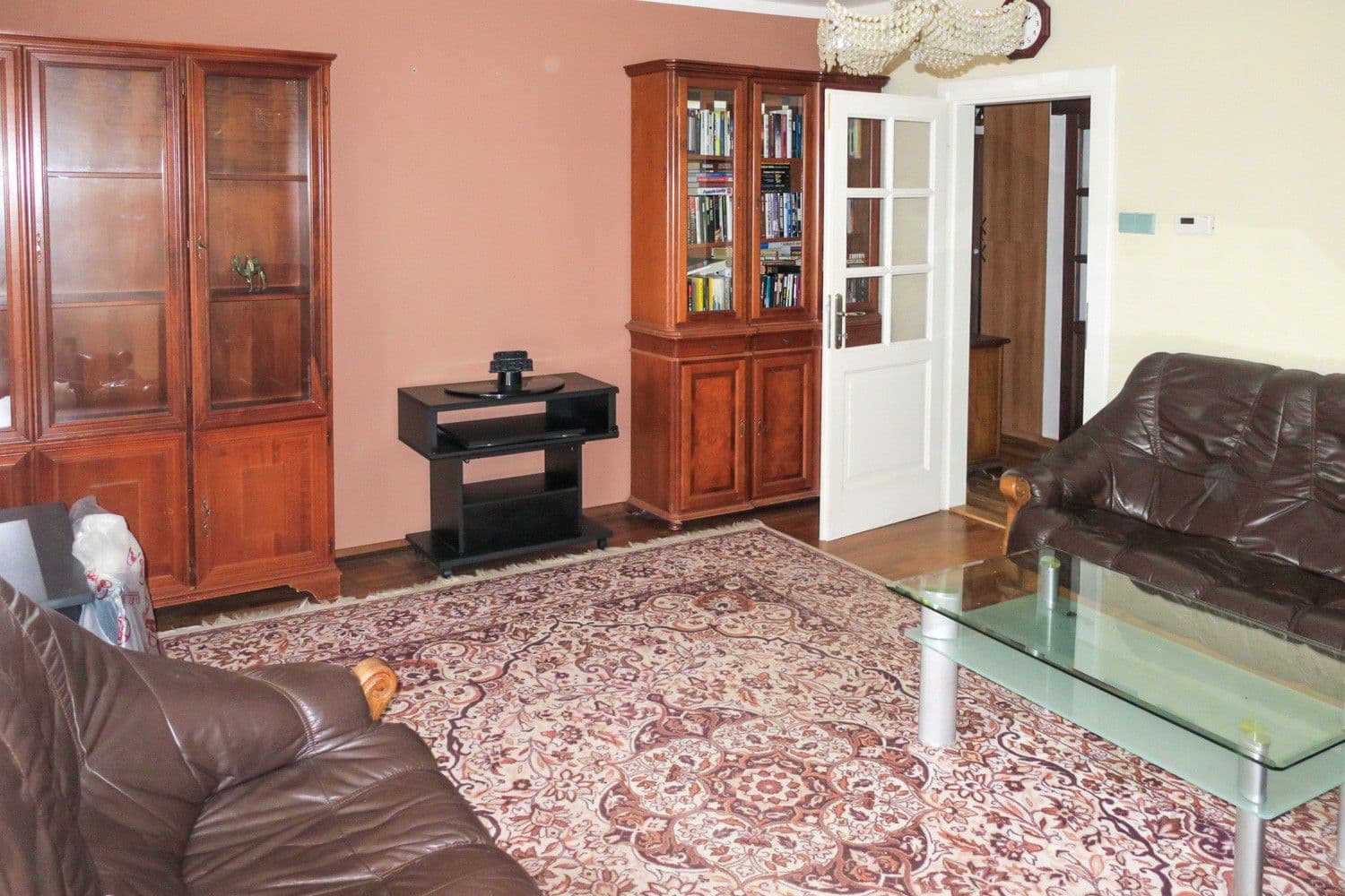 Prodej bytu 3+1 70 m², Kamenný Přívoz, Středočeský kraj Prodej bytu 3+1 70 m², Kamenný Přívoz, Středočeský kraj