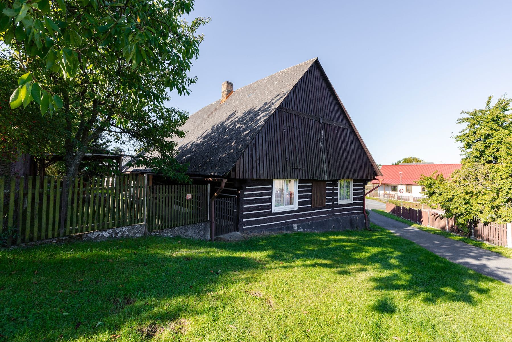 Prodej chaty, chalupy 90 m², pozemek 933 m², Olešná, Středočeský kraj Prodej chaty, chalupy 90 m², pozemek 933 m², Olešná, Středočeský kraj