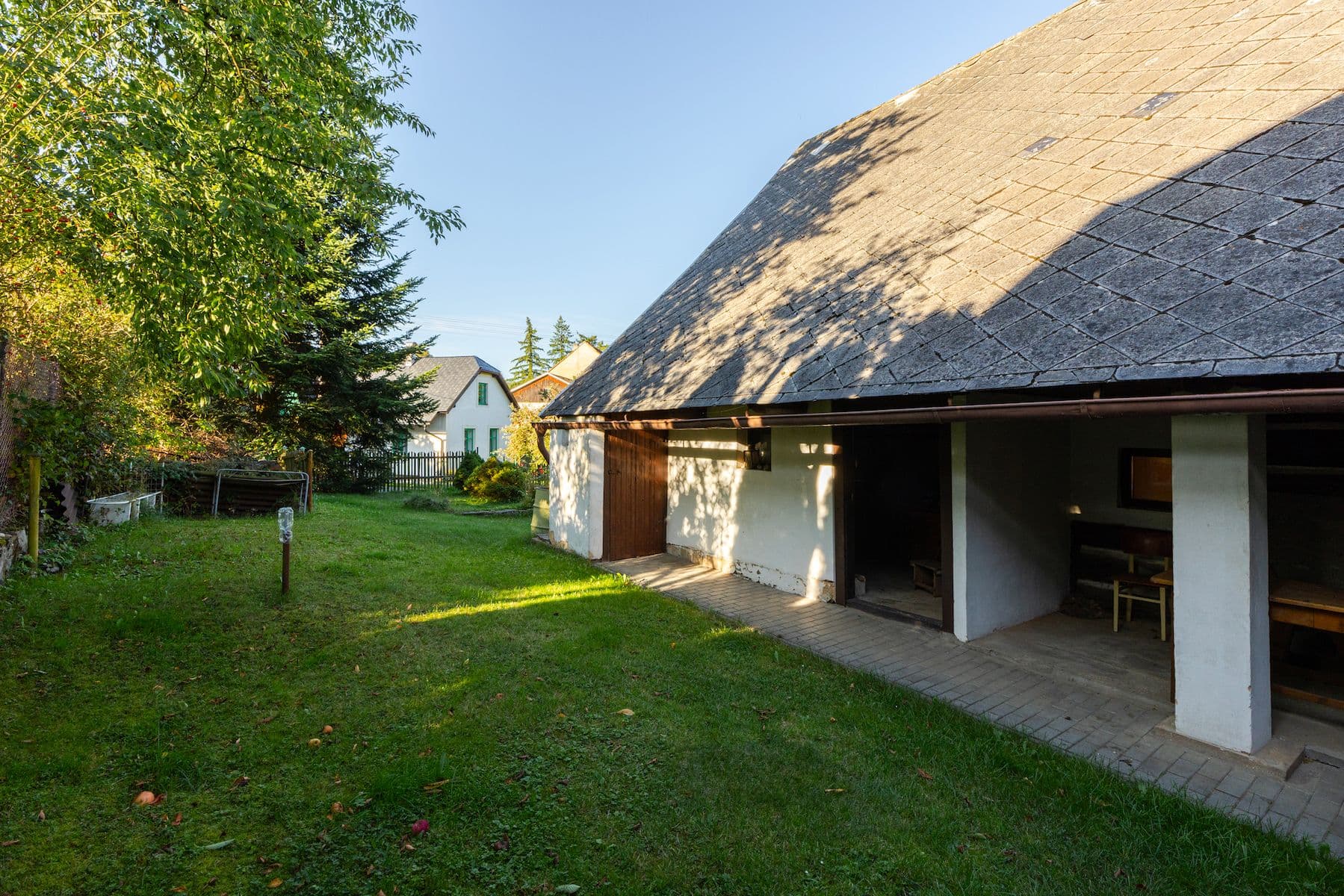 Prodej chaty, chalupy 90 m², pozemek 933 m², Olešná, Středočeský kraj Prodej chaty, chalupy 90 m², pozemek 933 m², Olešná, Středočeský kraj