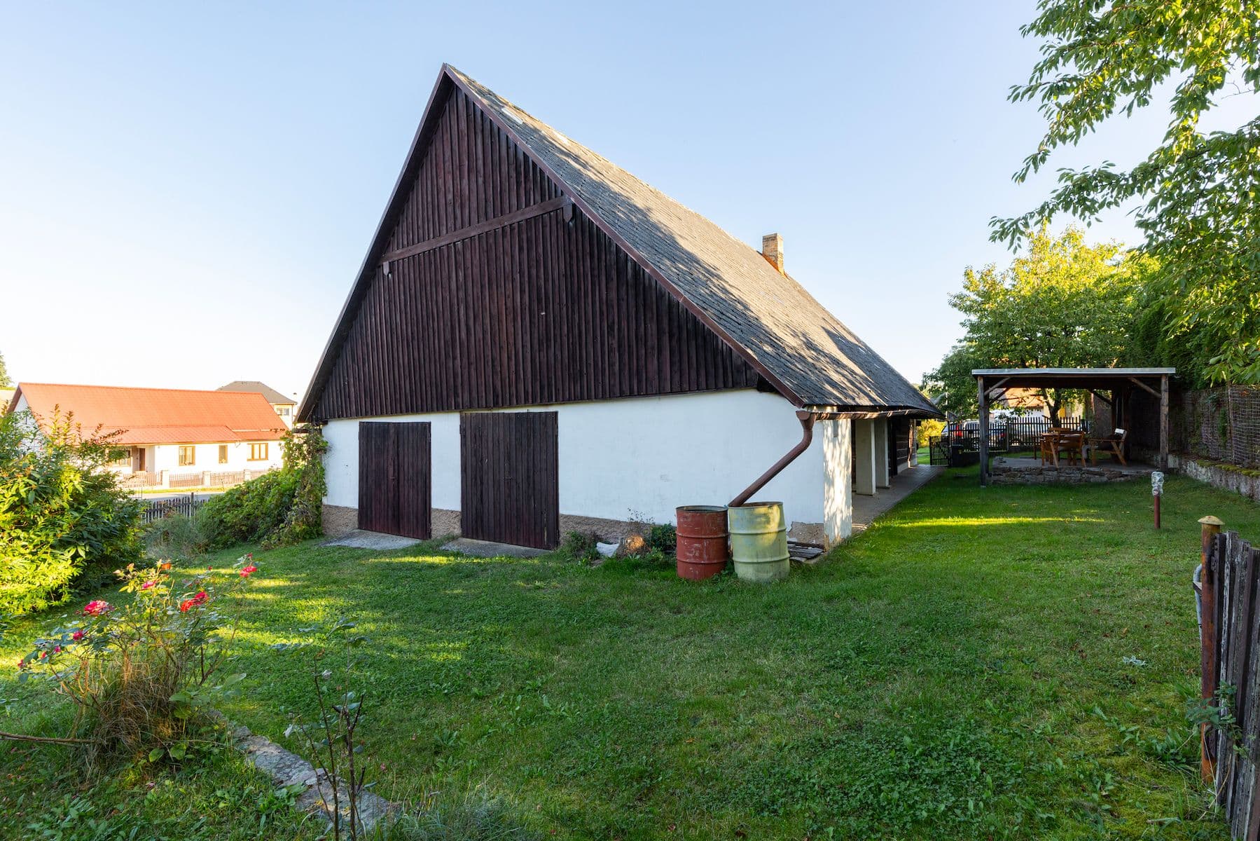 Prodej chaty, chalupy 90 m², pozemek 933 m², Olešná, Středočeský kraj Prodej chaty, chalupy 90 m², pozemek 933 m², Olešná, Středočeský kraj