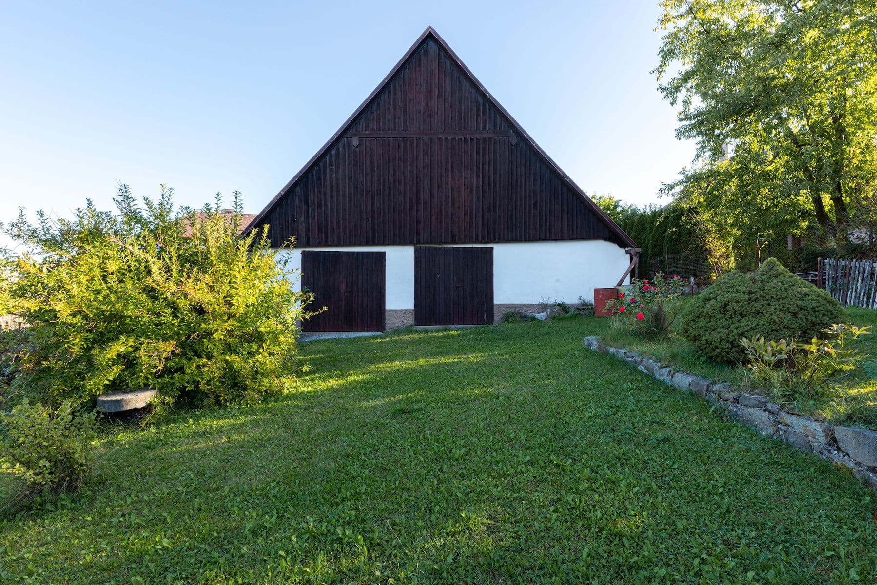 Prodej chaty, chalupy 90 m², pozemek 933 m², Olešná, Středočeský kraj Prodej chaty, chalupy 90 m², pozemek 933 m², Olešná, Středočeský kraj