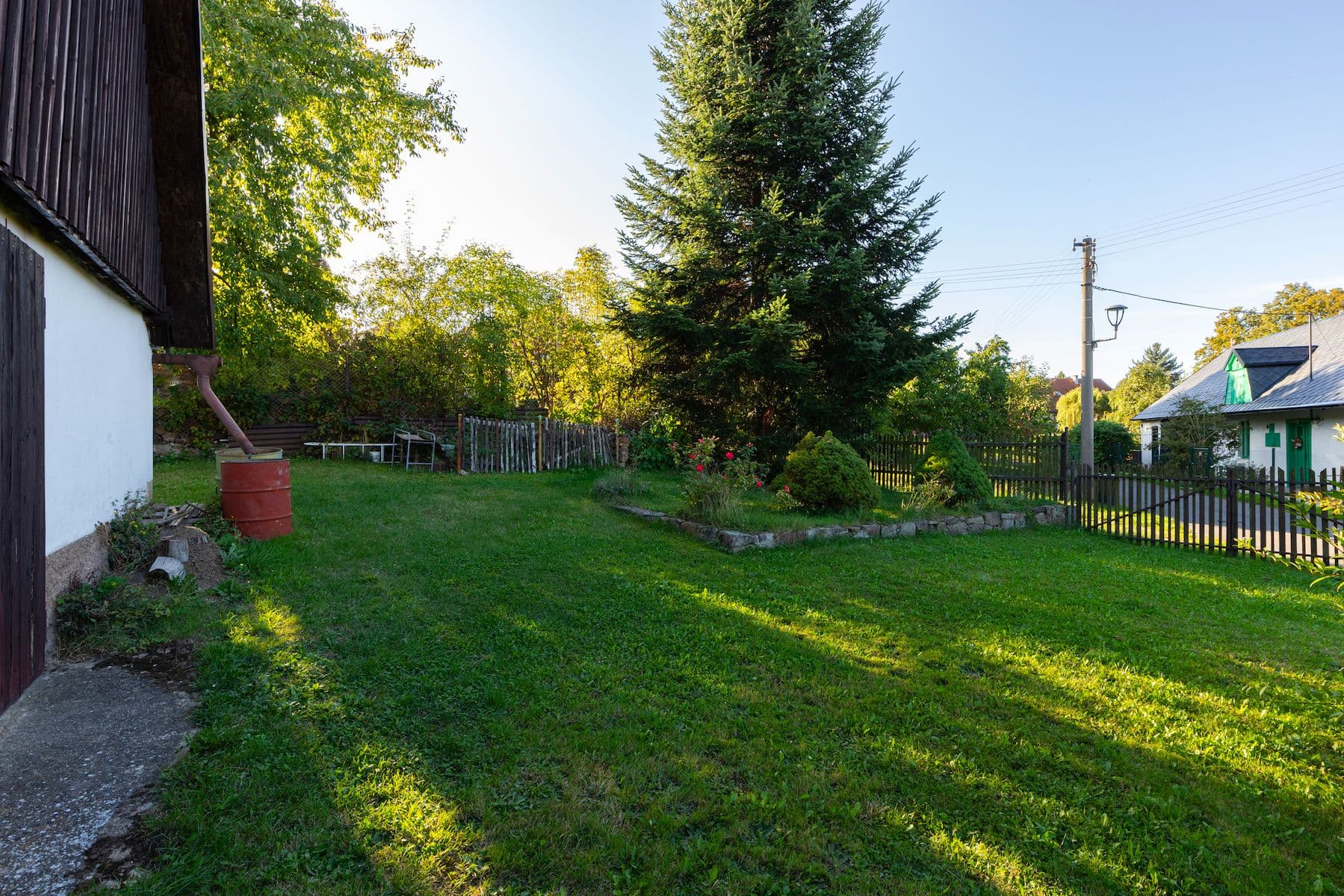 Prodej chaty, chalupy 90 m², pozemek 933 m², Olešná, Středočeský kraj Prodej chaty, chalupy 90 m², pozemek 933 m², Olešná, Středočeský kraj