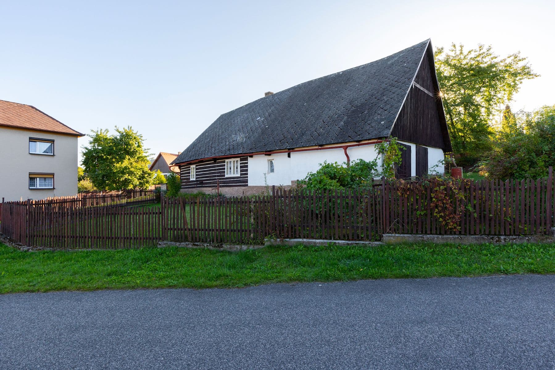 Prodej chaty, chalupy 90 m², pozemek 933 m², Olešná, Středočeský kraj Prodej chaty, chalupy 90 m², pozemek 933 m², Olešná, Středočeský kraj