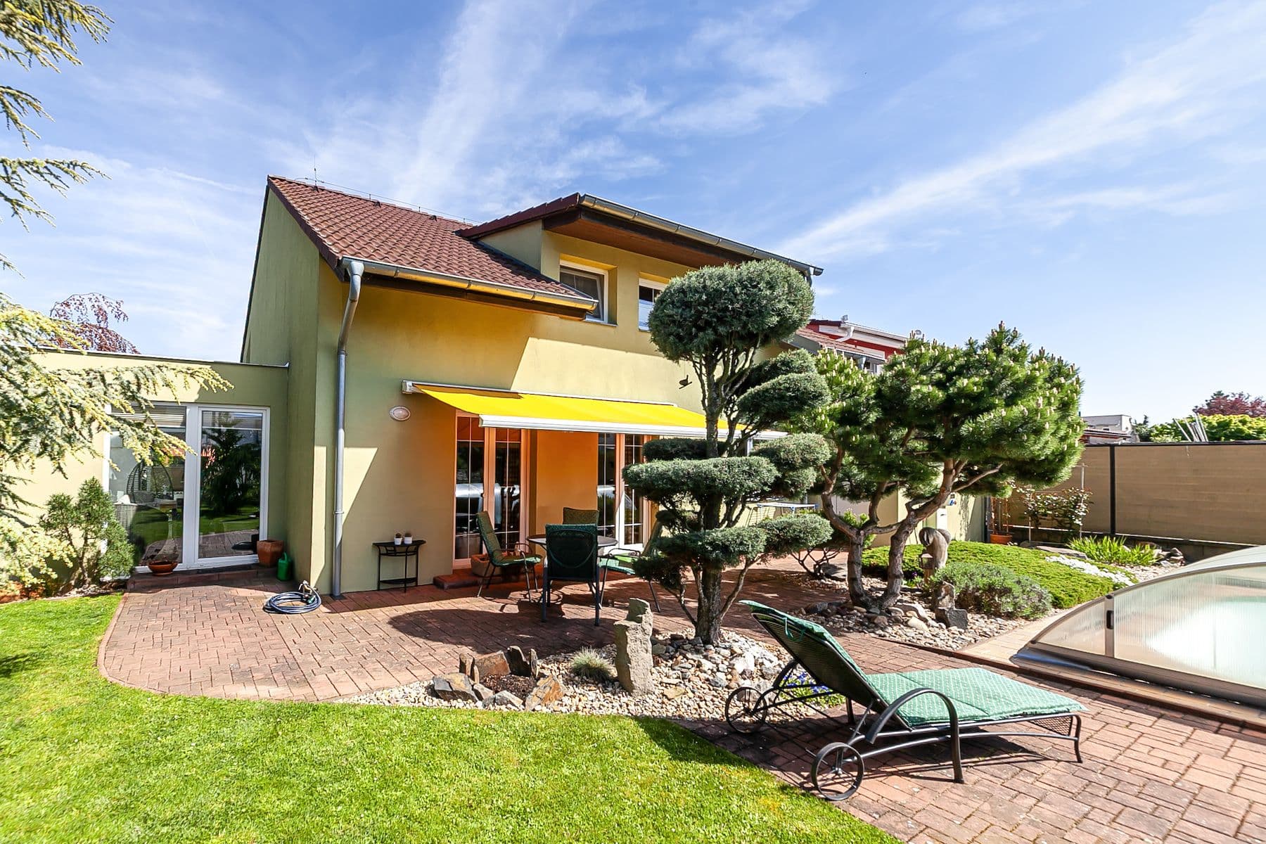 Prodej domu 270 m², pozemek 598 m², K Remízku, Vestec, Středočeský kraj Prodej domu 270 m², pozemek 598 m², K Remízku, Vestec, Středočeský kraj