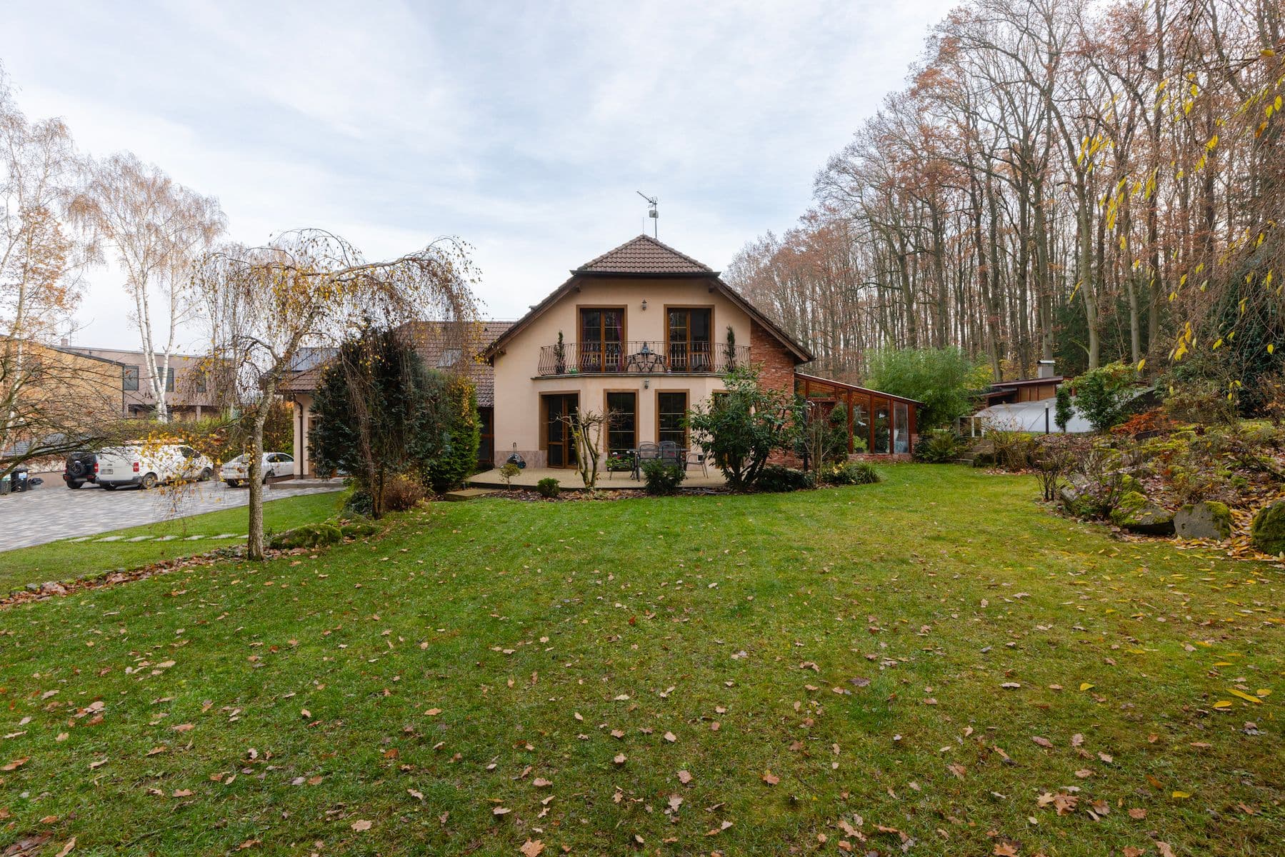 Prodej domu 240 m², pozemek 2.000 m², Luční, Kamenice, Středočeský kraj Prodej domu 240 m², pozemek 2.000 m², Luční, Kamenice, Středočeský kraj