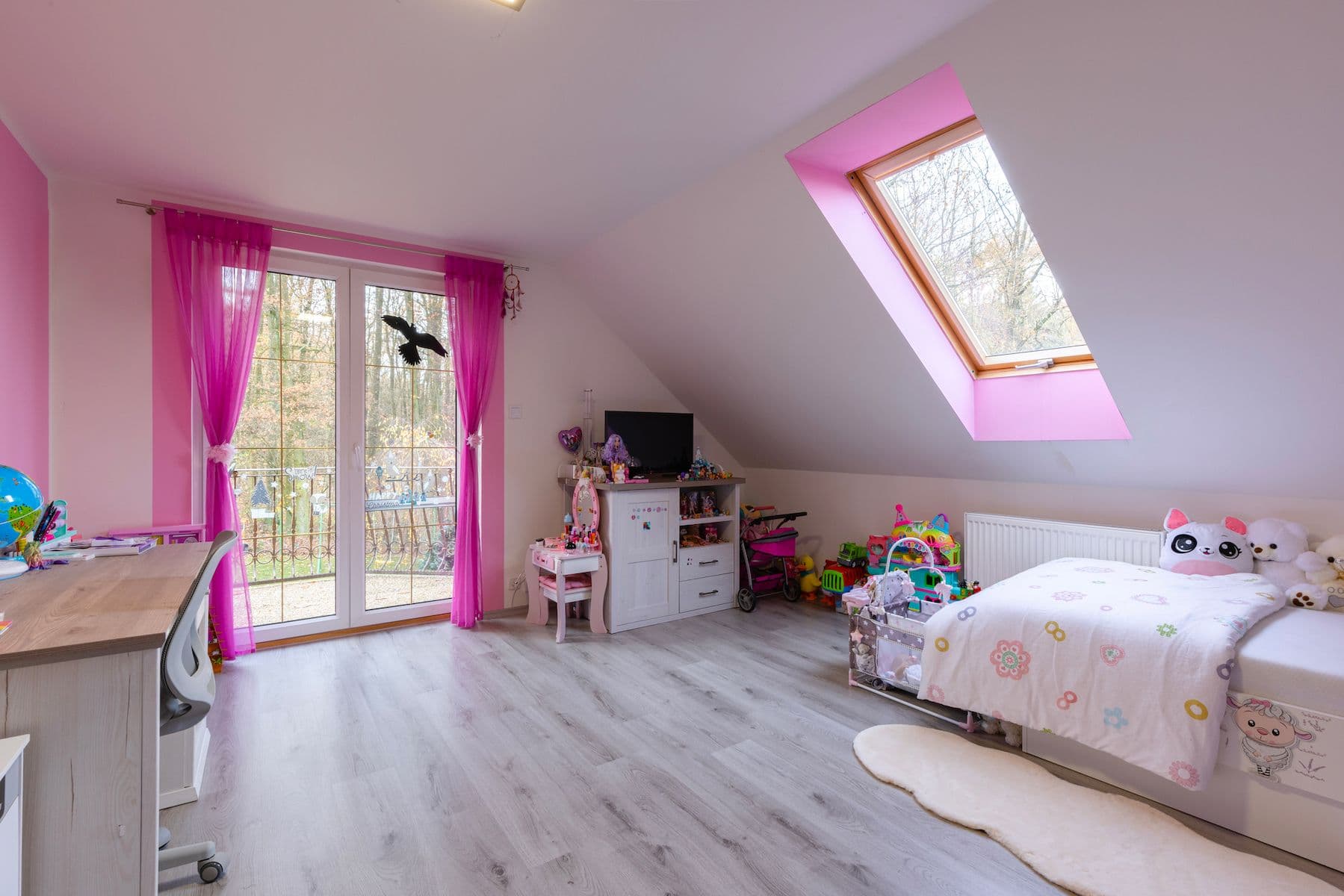 Prodej domu 240 m², pozemek 2.000 m², Luční, Kamenice, Středočeský kraj Prodej domu 240 m², pozemek 2.000 m², Luční, Kamenice, Středočeský kraj