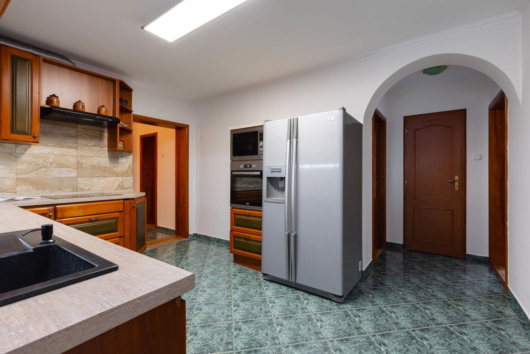 Prodej domu 240 m², pozemek 2.000 m², Luční, Kamenice, Středočeský kraj Prodej domu 240 m², pozemek 2.000 m², Luční, Kamenice, Středočeský kraj