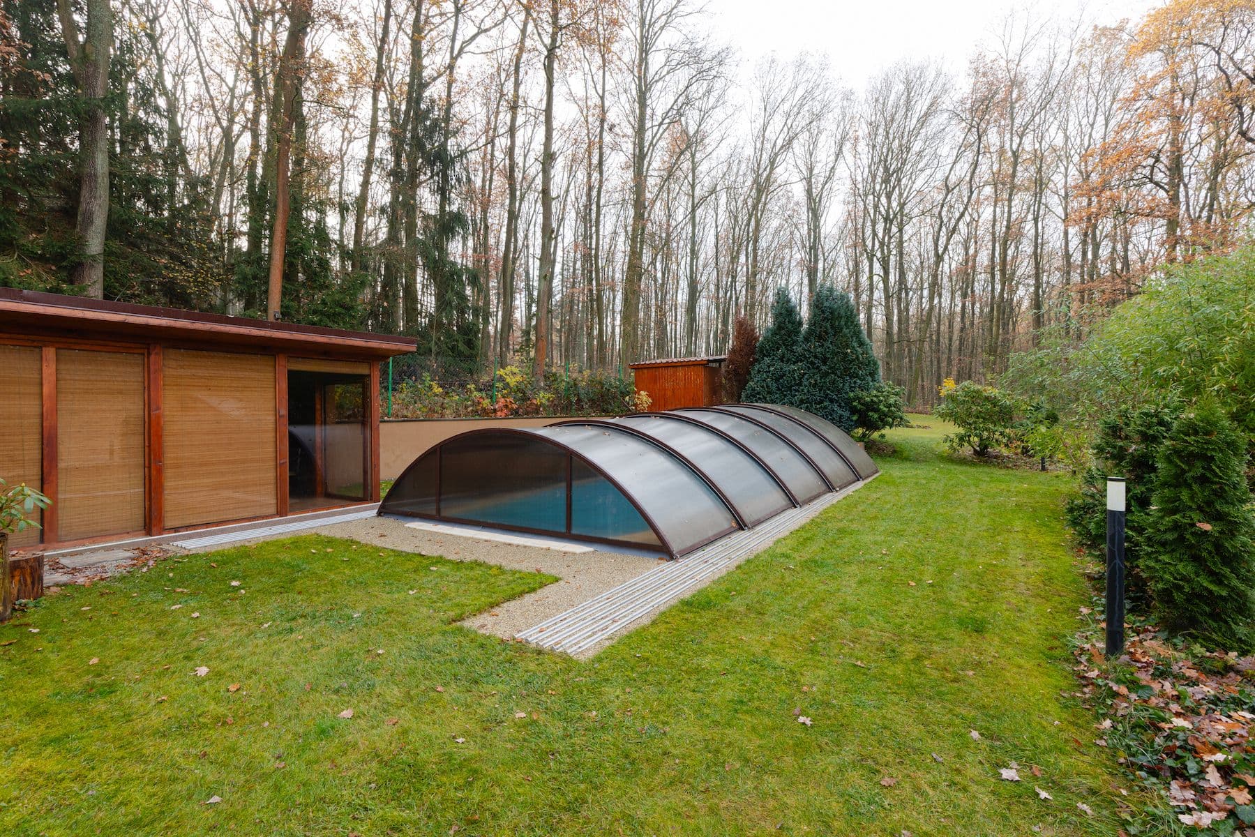 Prodej domu 240 m², pozemek 2.000 m², Luční, Kamenice, Středočeský kraj Prodej domu 240 m², pozemek 2.000 m², Luční, Kamenice, Středočeský kraj