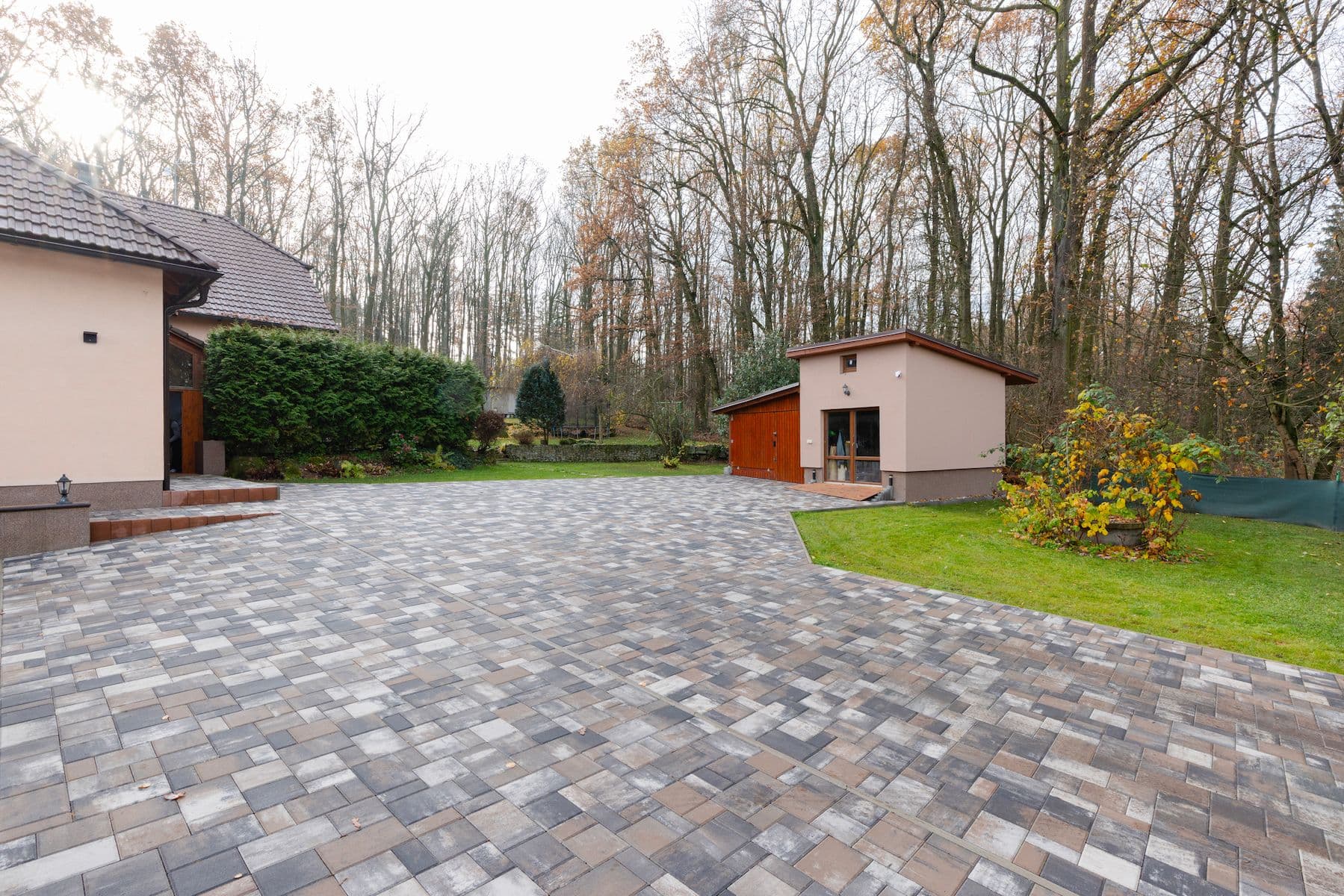 Prodej domu 240 m², pozemek 2.000 m², Luční, Kamenice, Středočeský kraj Prodej domu 240 m², pozemek 2.000 m², Luční, Kamenice, Středočeský kraj