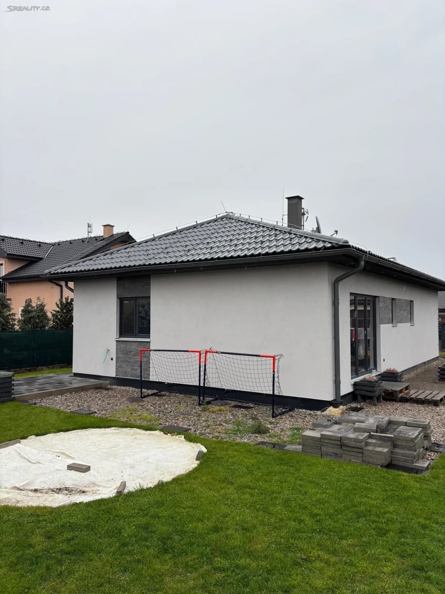 Prodej domu 95 m², pozemek 980 m², Třebichovická, Kladno, Středočeský kraj Prodej domu 95 m², pozemek 980 m², Třebichovická, Kladno, Středočeský kraj