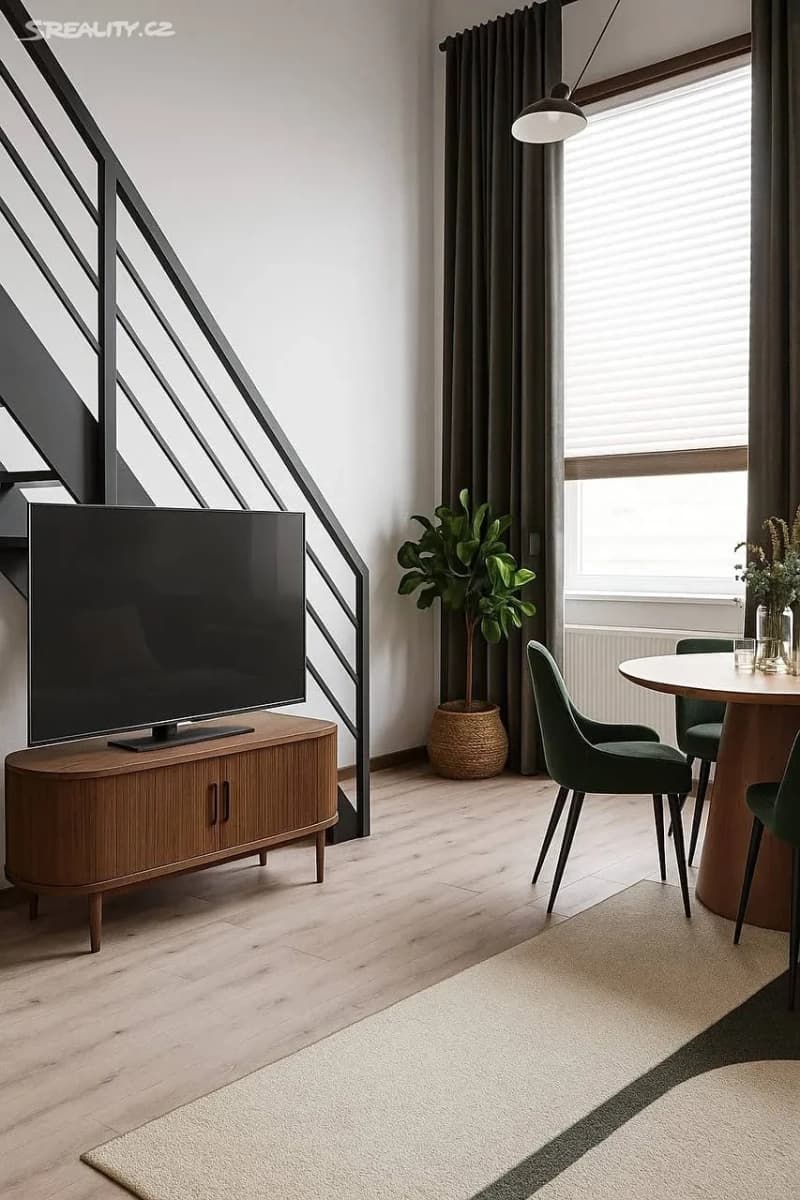 Pronájem bytu 2+kk 55 m², Kubánské náměstí, Praha, Praha Pronájem bytu 2+kk 55 m², Kubánské náměstí, Praha, Praha