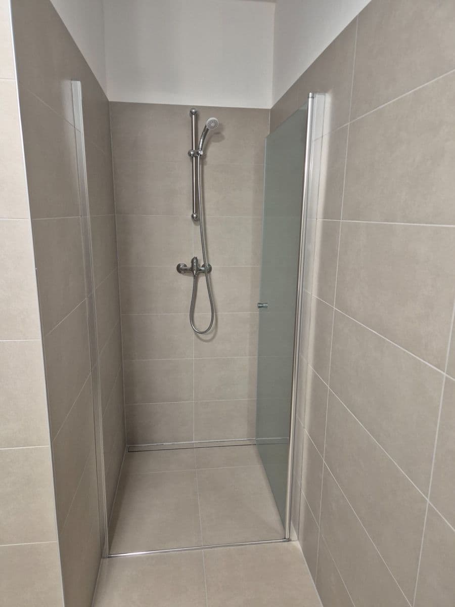 Pronájem bytu 2+kk 58 m², Hradišťská, Staré Město, Zlínský kraj Pronájem bytu 2+kk 58 m², Hradišťská, Staré Město, Zlínský kraj