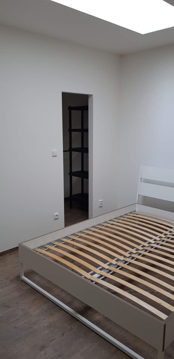 Pronájem bytu 2+kk 60 m², Chelčického, Brno, Jihomoravský kraj Pronájem bytu 2+kk 60 m², Chelčického, Brno, Jihomoravský kraj