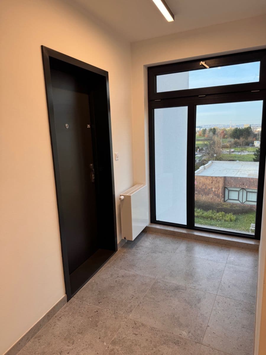 Prodej bytu 2+kk 57 m², Milánská, Praha, Praha Prodej bytu 2+kk 57 m², Milánská, Praha, Praha